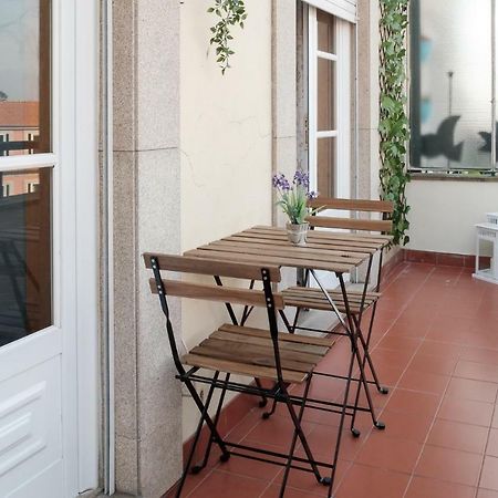 Apartment With Balcony In The Square 포르투 외부 사진