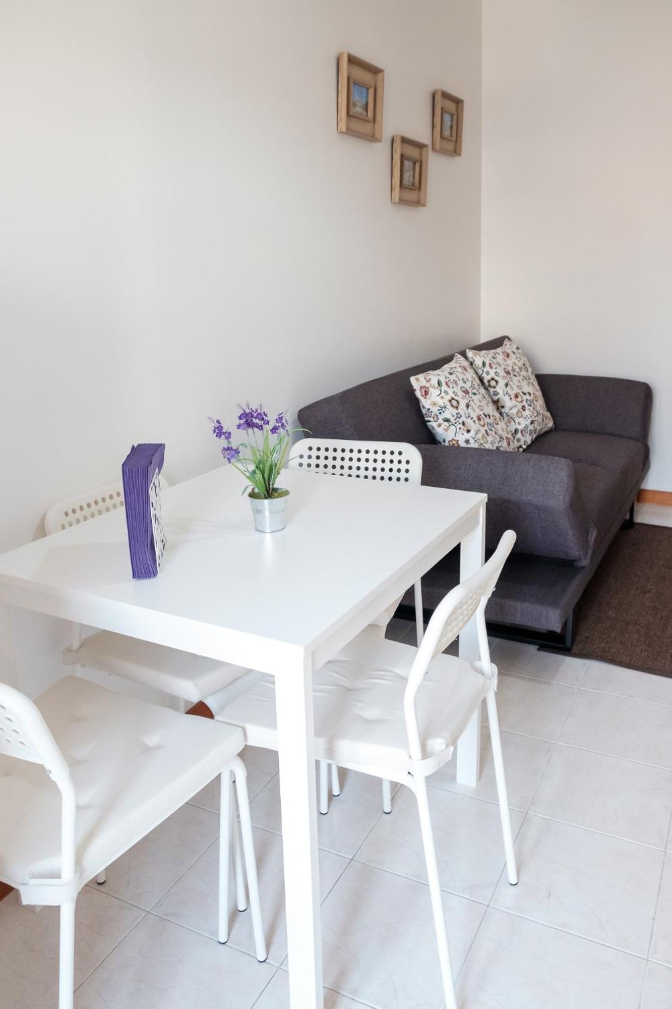 Apartment With Balcony In The Square 포르투 외부 사진