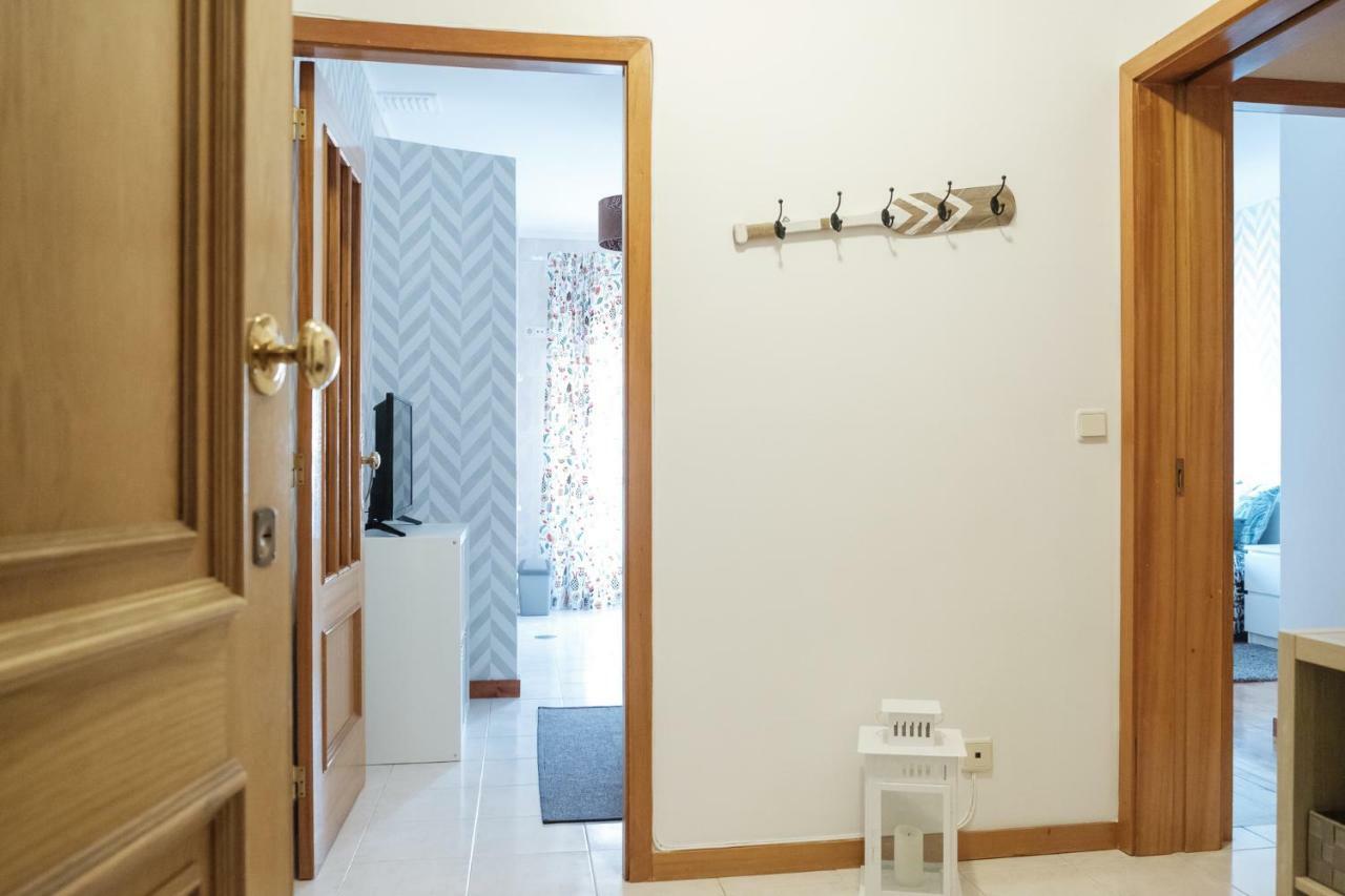 Apartment With Balcony In The Square 포르투 외부 사진